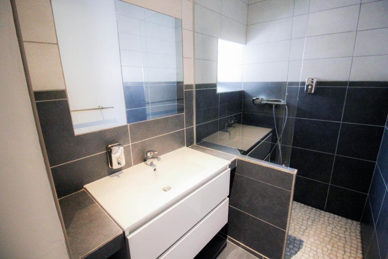 Appartement calme et spacieux, Cité et ville à pied, WIFI, 2 chambres, 3 lits Carcasona Exterior foto